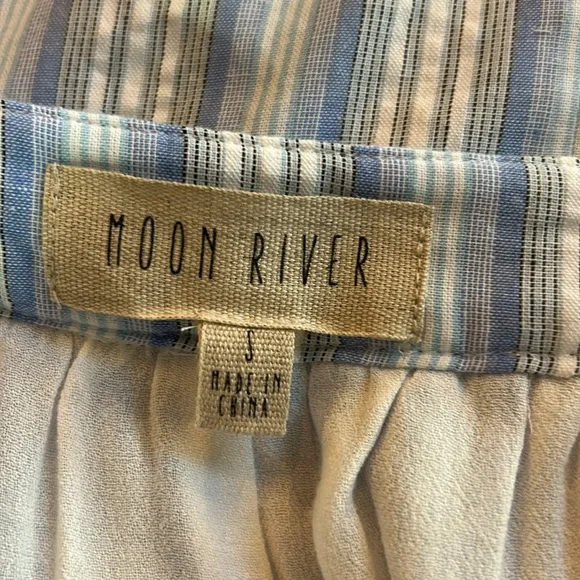 Moon River NWOT Light Blue Striped Ruffle Fringe High Low Maxi Skirt 100% cotton - Picture 8 of 12